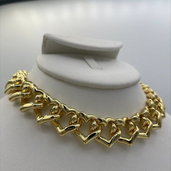 New, no tags, evil eye charm and chain, clear stones and white enamel accents - Picture 8 of 16